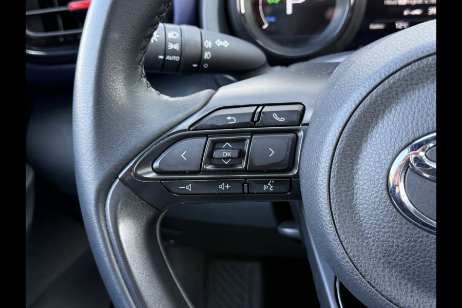 Toyota Yaris 1.5 Hybrid Tokyo Spirit | HUD | ACC | Camera | LED | 17 inch