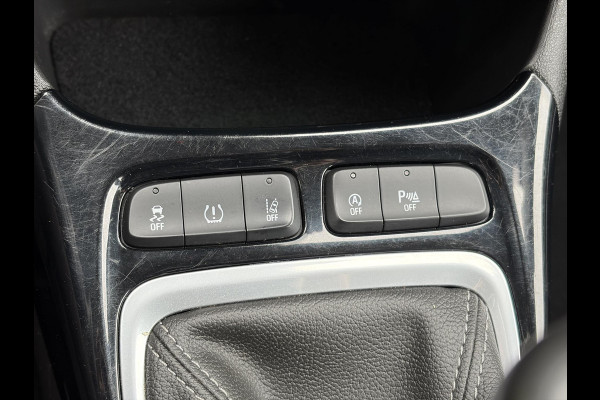 Opel Crossland X 1.2 Turbo Innovation 360° Camera,Afn.Trekhaak,Navi,110pk,Navi,6 Bak,Rijstrooksensor,BSD,Clima,Cruise,Lm velgen,Apk tot 02-2028