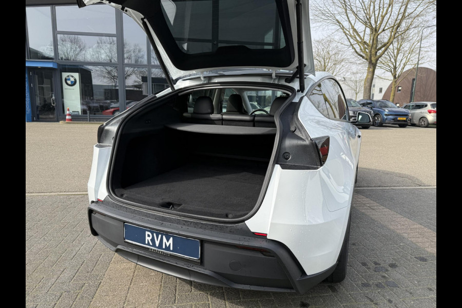 Tesla Model Y Premium Long Range AWD 75 kWh 10.000KM! | AFN. TREKHAAK | FABRIEKSGARANTIE TOT 2029! BTW| NIEUW MODEL