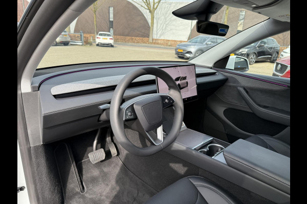 Tesla Model Y Premium Long Range AWD 75 kWh 10.000KM! | AFN. TREKHAAK | FABRIEKSGARANTIE TOT 2029! BTW| NIEUW MODEL