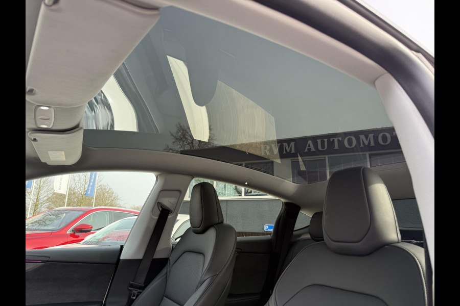 Tesla Model Y Premium Long Range AWD 75 kWh 10.000KM! | AFN. TREKHAAK | FABRIEKSGARANTIE TOT 2029! BTW| NIEUW MODEL