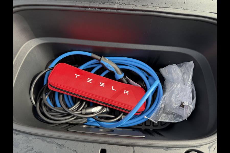 Tesla Model Y Premium Long Range AWD 75 kWh 10.000KM! | AFN. TREKHAAK | FABRIEKSGARANTIE TOT 2029! BTW| NIEUW MODEL