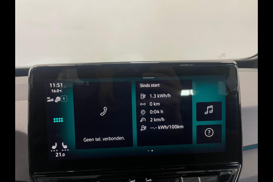 Volkswagen ID.3 Pro 58 kWh Navigatie Apple Carplay/Android Auto Parkeersensoren Adaptive Cruise Control Stoel- en stuurverwarming Lichtmetalen velgen Climate Control