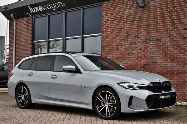 BMW 3 Serie Touring 330e M-Sport Brooklyn Pano HUD 19inch HiFi