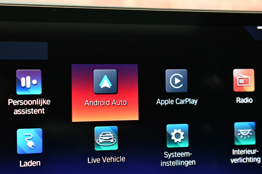 BMW 3 Serie Touring 330e M-Sport Brooklyn Pano HUD 19inch HiFi