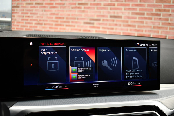 BMW 3 Serie Touring 330e M-Sport Brooklyn Pano HUD 19inch HiFi