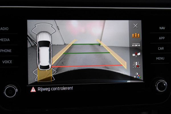 Škoda Superb Combi 2.0 TDI *1ste Eigenaar*Navigatie*Stoelverwarming*