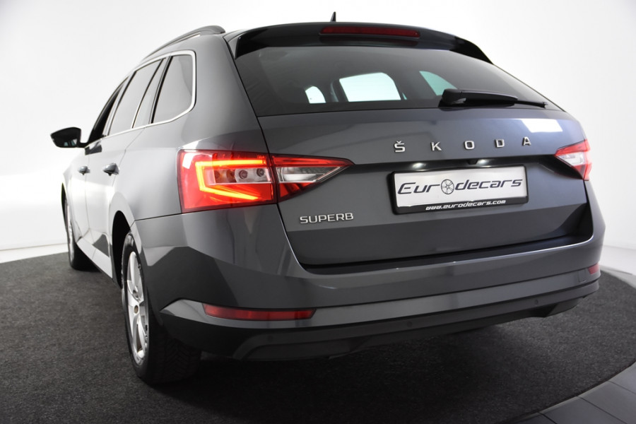 Škoda Superb Combi 2.0 TDI *1ste Eigenaar*Navigatie*Stoelverwarming*