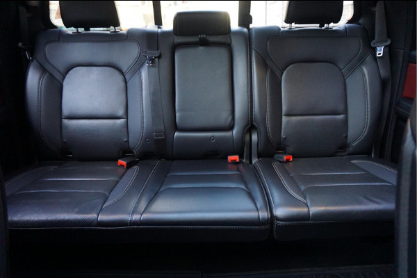 Dodge Ram 1500 5.7 V8 4x4 Rebel Sport | Luchtvering PANO -dak | Black Line | Off Road | Groot Navi | Apple CarPlay | Keyless | 20inch | Harman Kardon | Full LED | LPG onderbouw | excl BTW 3/2026 beurt + 4x Banden