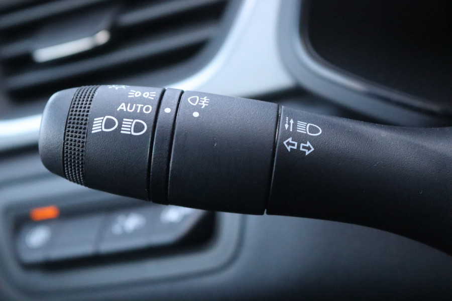 Renault Captur 1.3TCE 160PK Automaat MHEV Techno Camera/Carplay-android/Cruise-control/Parkeerhulp