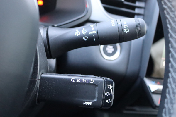 Renault Captur 1.3TCE 160PK Automaat MHEV Techno Camera/Carplay-android/Cruise-control/Parkeerhulp