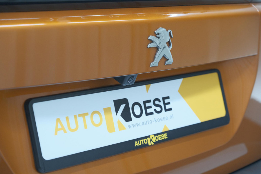 Peugeot 2008 PureTech 130 GT Pack | Leer-pakket | Camera | Dodehoekdetectie | Apple Carplay | Stoelverwarming