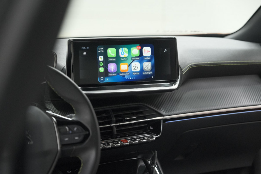 Peugeot 2008 PureTech 130 GT Pack | Leer-pakket | Camera | Dodehoekdetectie | Apple Carplay | Stoelverwarming