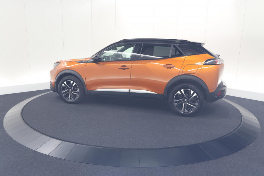 Peugeot 2008 PureTech 130 GT Pack | Leer-pakket | Camera | Dodehoekdetectie | Apple Carplay | Stoelverwarming