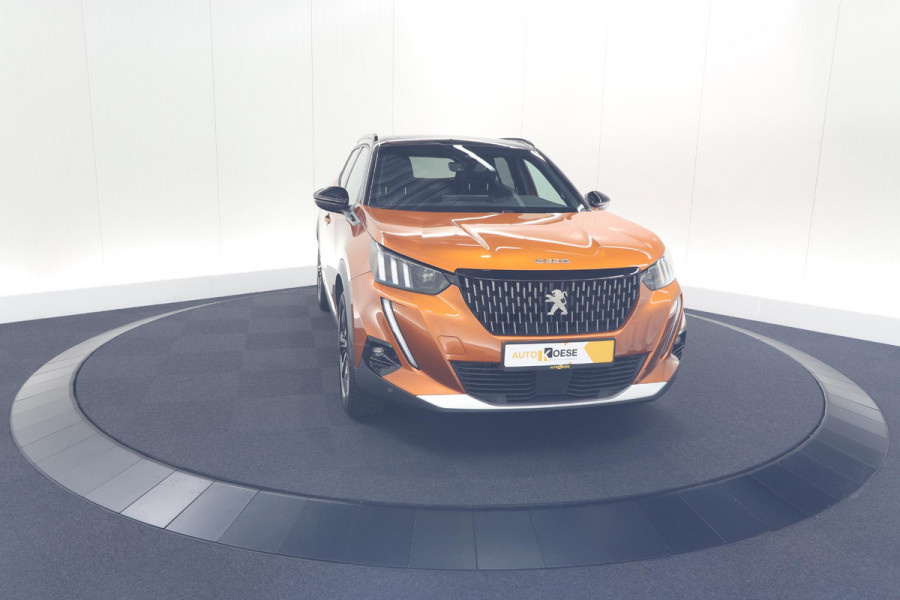 Peugeot 2008 PureTech 130 GT Pack | Leer-pakket | Camera | Dodehoekdetectie | Apple Carplay | Stoelverwarming