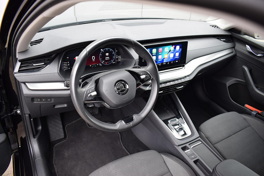Škoda Octavia Combi 1.0 e-TSI Business Edition | Apple CarPlay | Stoelverw. | Camera | Sportstoelen