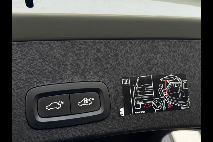 Volvo XC40 Recharge P8 AWD 408 pk R-Design, afneembare trekhaak, stoelverwarming, 1 e eigenaar, NL auto met nap
