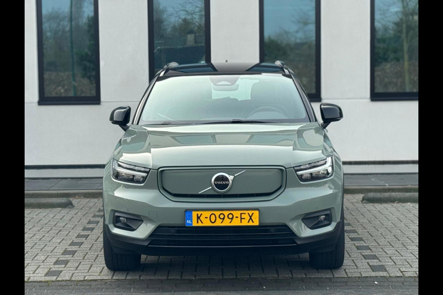 Volvo XC40 Recharge P8 AWD 408 pk R-Design, afneembare trekhaak, stoelverwarming, 1 e eigenaar, NL auto met nap