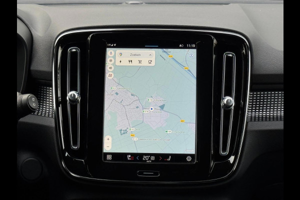 Volvo XC40 Recharge P8 AWD 408 pk R-Design, afneembare trekhaak, stoelverwarming, 1 e eigenaar, NL auto met nap