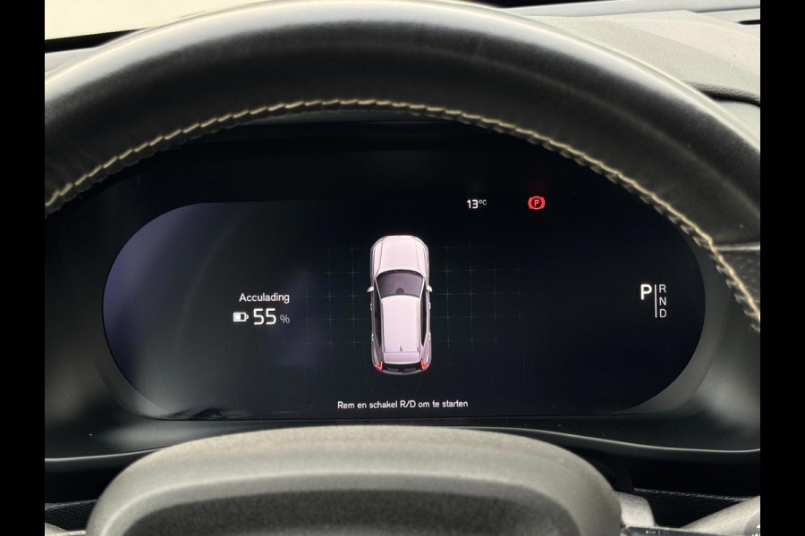 Volvo XC40 Recharge P8 AWD 408 pk R-Design, afneembare trekhaak, stoelverwarming, 1 e eigenaar, NL auto met nap