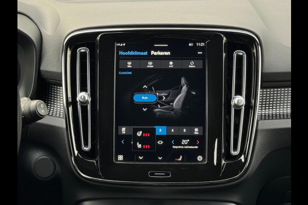 Volvo XC40 Recharge P8 AWD 408 pk R-Design, afneembare trekhaak, stoelverwarming, 1 e eigenaar, NL auto met nap