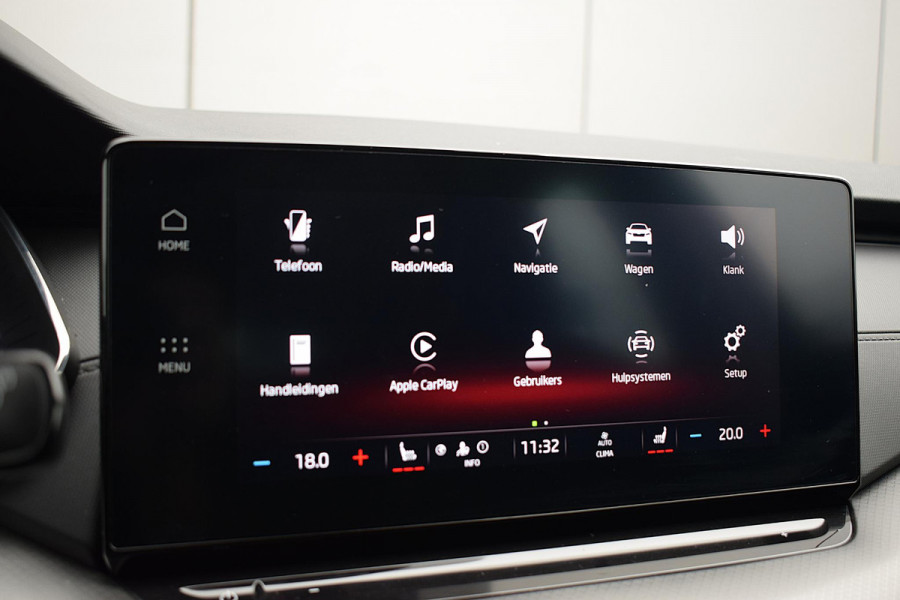 Škoda Octavia Combi 1.0 e-TSI Business Edition | Apple CarPlay | Stoelverw. | Camera | Sportstoelen