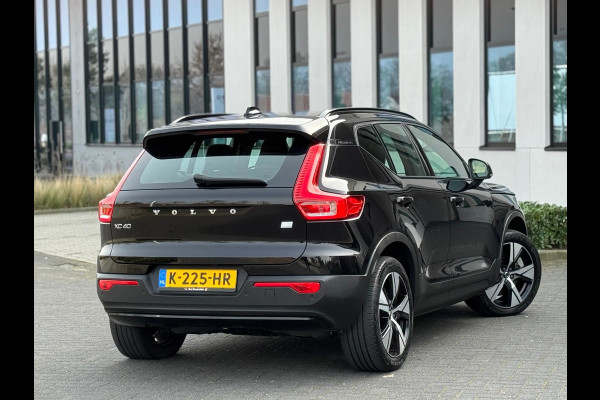 Volvo XC40 Recharge P8 AWD 408 pkR-Design, afneembare trekhaak, achteruitrijcamera, stoelverwarming, 1 e eigenaar, NL auto met nap