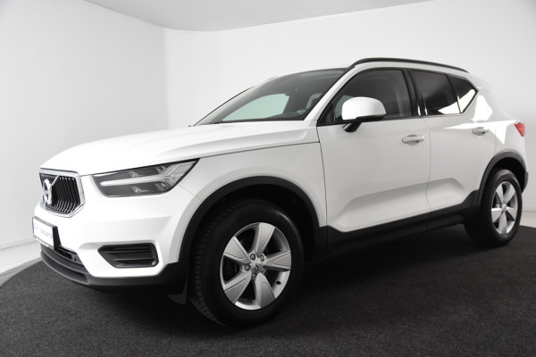 Volvo XC40 1.5 T2 Momentum *1ste Eigenaar*Navigatie*Parkassist*Trekhaak*