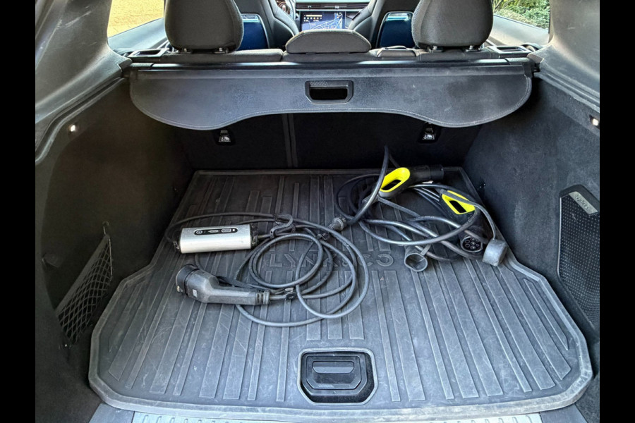 Lynk & Co 01 1.5 l Pano l NAVI l Camera