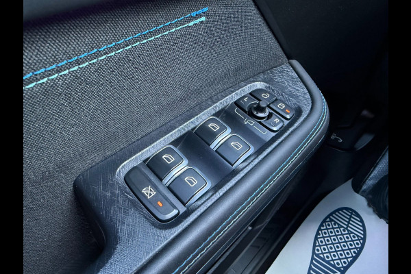 Lynk & Co 01 1.5 l Pano l NAVI l Camera