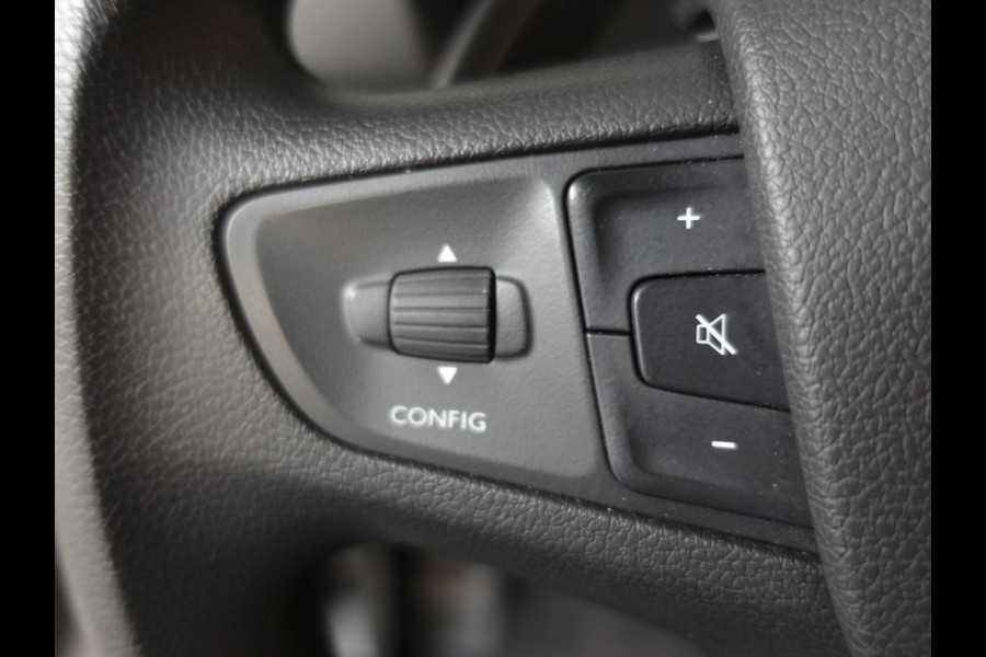 Opel Vivaro 2.0 CDTI L2H1 Edition 144PK Automaat 3 zits Navigatie Airco Bluetooth Trekhaak Cruise Control