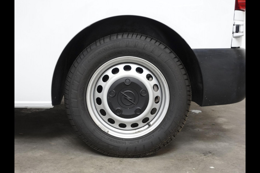 Opel Vivaro 2.0 CDTI L2H1 Edition 144PK Automaat 3 zits Navigatie Airco Bluetooth Trekhaak Cruise Control