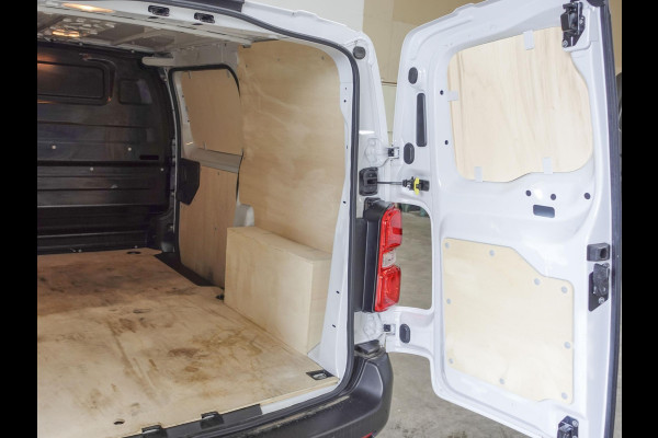 Opel Vivaro 2.0 CDTI L2H1 Edition 144PK Automaat 3 zits Navigatie Airco Bluetooth Trekhaak Cruise Control