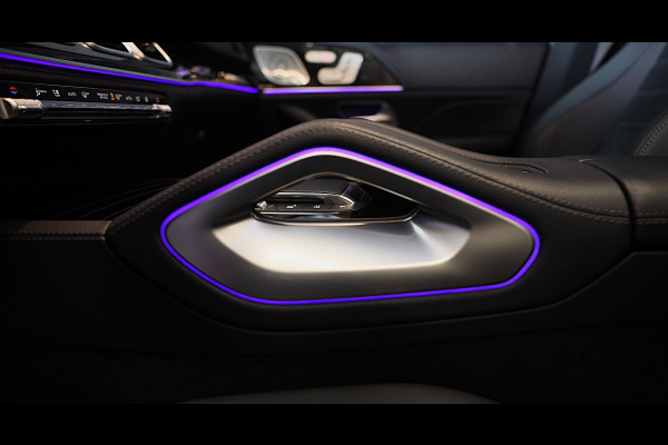 Mercedes-Benz GLE Coupé 350 e 4MATIC AMG 63 Look / Luchtvering / 360 Camera / Acc / Lane Assist / Dode Hoek / Open Pano