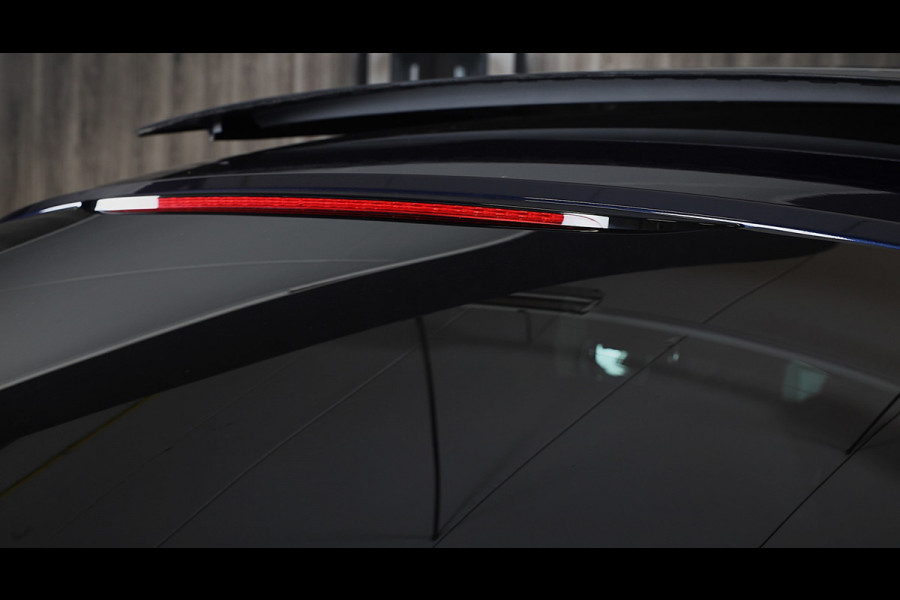 Mercedes-Benz GLE Coupé 350 e 4MATIC AMG 63 Look / Luchtvering / 360 Camera / Acc / Lane Assist / Dode Hoek / Open Pano