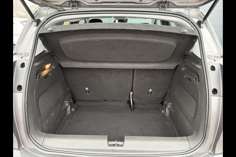 Opel Crossland X 1.2 Turbo Innovation 360° Camera,Afn.Trekhaak,Navi,110pk,Navi,6 Bak,Rijstrooksensor,BSD,Clima,Cruise,Lm velgen,Apk tot 02-2028