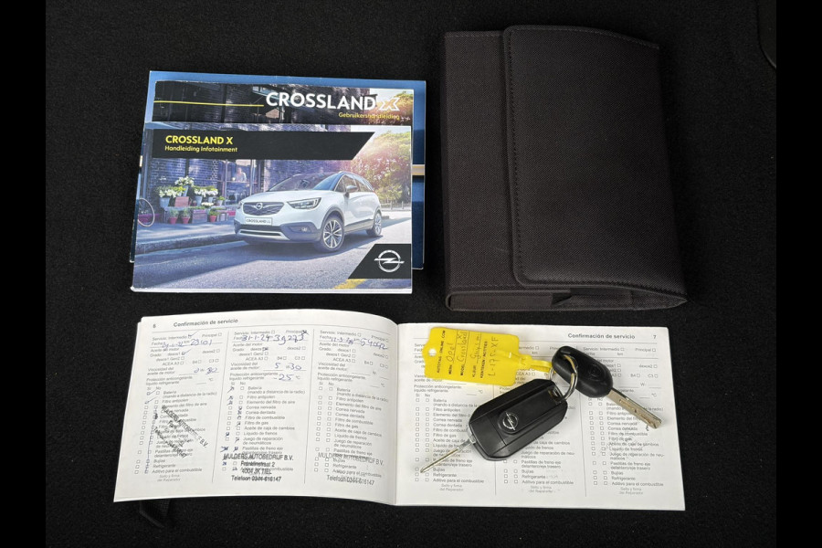 Opel Crossland X 1.2 Turbo Innovation 360° Camera,Afn.Trekhaak,Navi,110pk,Navi,6 Bak,Rijstrooksensor,BSD,Clima,Cruise,Lm velgen,Apk tot 02-2028
