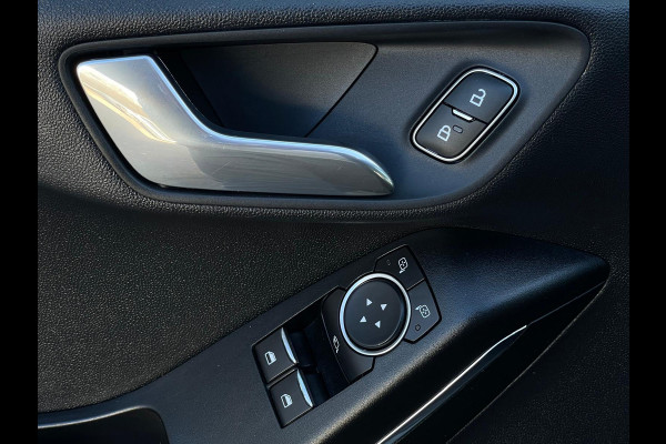 Ford Fiesta 1.1 Trend/Airco/Cruise/Parkeersens/Keyless