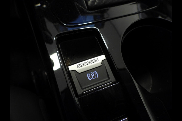 Peugeot e-208 EV Allure Pack 50 kWh NAVI/CAMERA/CLIMA/ADAPT.CRUISE/LED/16"LMV!