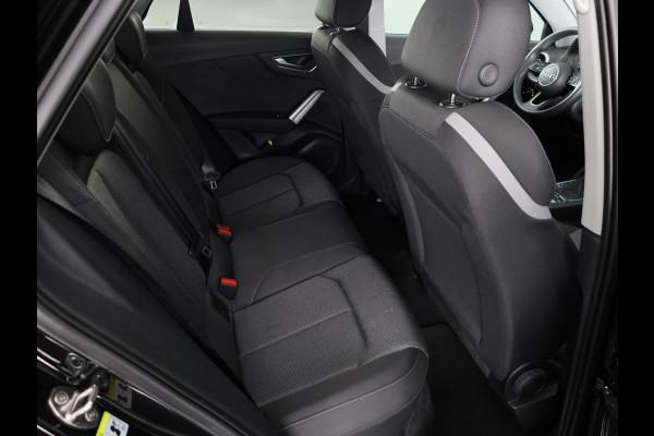 Audi Q2 35 TFSI Advanced edition 150 pk Automaat | Verlengde garantie | Panoramadak |  Navigatie | Achteruitrijcamera | Parkeersensoren