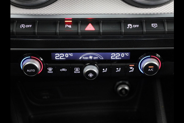 Audi Q2 35 TFSI Advanced edition 150 pk Automaat | Verlengde garantie | Panoramadak |  Navigatie | Achteruitrijcamera | Parkeersensoren