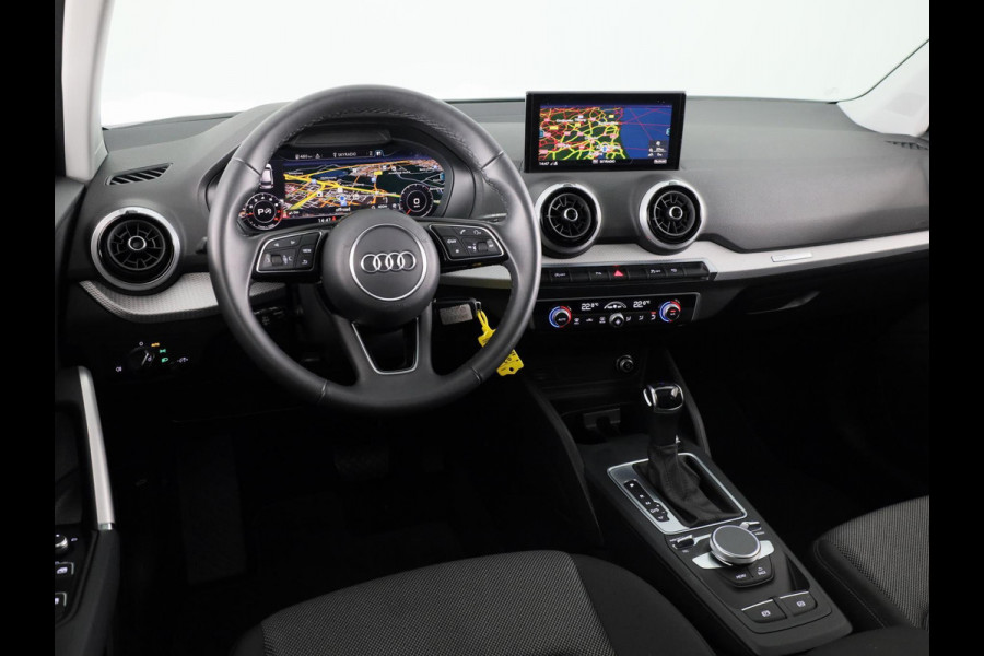 Audi Q2 35 TFSI Advanced edition 150 pk Automaat | Verlengde garantie | Panoramadak |  Navigatie | Achteruitrijcamera | Parkeersensoren