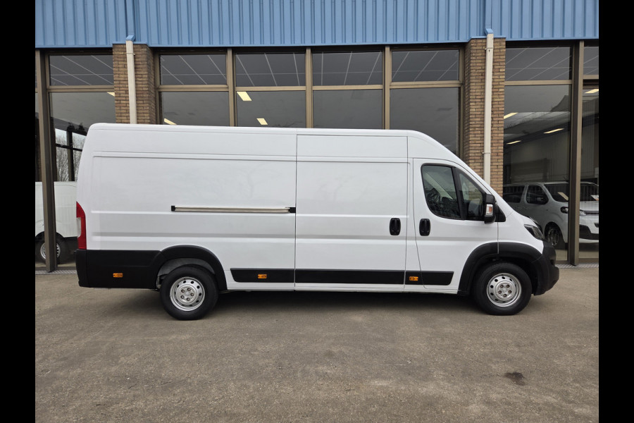 Peugeot Boxer 2.2 BlueHDI 140Pk L4H2 Airco Navi PDC Cruise control Achteruitrijcamera