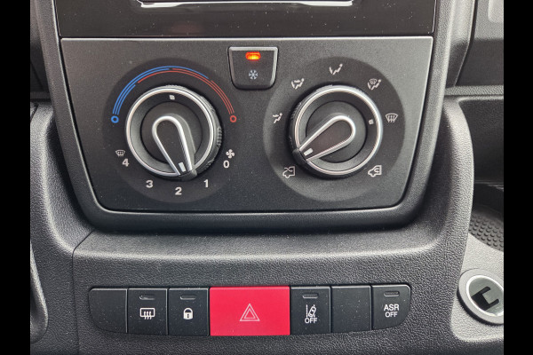 Peugeot Boxer 2.2 BlueHDI 140Pk L4H2 Airco Navi PDC Cruise control Achteruitrijcamera
