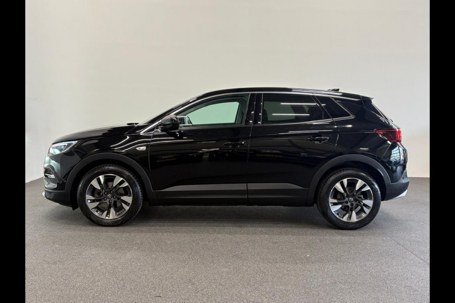 Opel Grandland X 1.2 Turbo Business Executive Panoramadak Navigatie Apple Carplay/Android Auto Camera Parkeersensoren Cruise Control Full Led Stoel- en stuurverwarming Half leder Lichtmetalen velgen Climate Control Getinte ramen