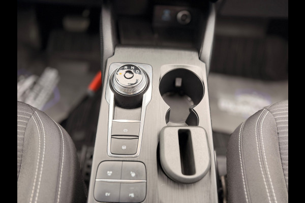 Ford Kuga 2.5 PHEV PLUG IN HYBRIDE TITANIUM CAMERA NAVI LED/XENON TREKHAAK