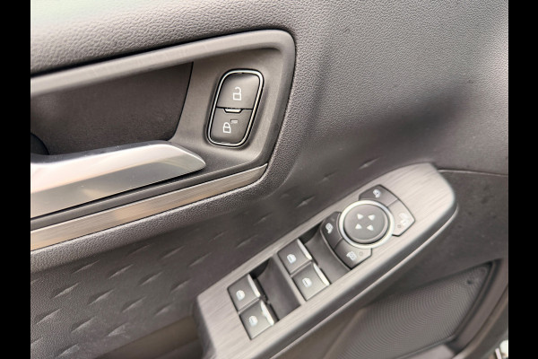 Ford Kuga 2.5 PHEV PLUG IN HYBRIDE TITANIUM CAMERA NAVI LED/XENON TREKHAAK