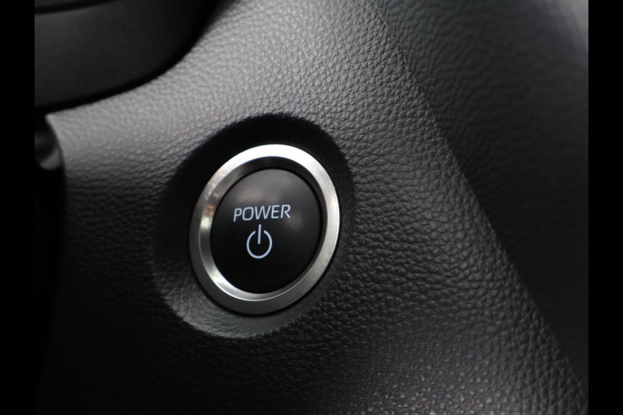 Toyota Corolla Touring Sports Hybrid 140 Active Bi-Tone | Stuur-& Stoelverwarming | Apple Carplay&AndroidAUTO | Adapt.Cruise control