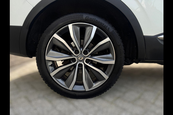 Renault Kadjar 1.3 TCe Intens BOSE / TREKHAAK / STOELVERW. / CARPLAY / CRUISE / CAMERA / PDC / 4-SEIZ B / 19 INCH / ECC / NAVI