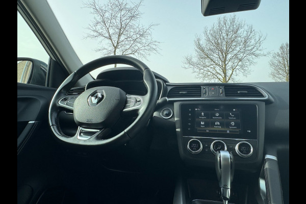 Renault Kadjar 1.3 TCe Intens BOSE / TREKHAAK / STOELVERW. / CARPLAY / CRUISE / CAMERA / PDC / 4-SEIZ B / 19 INCH / ECC / NAVI